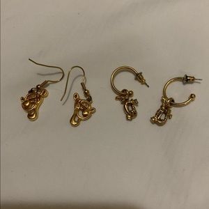 Tigger earrings